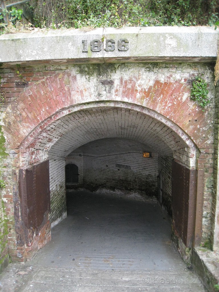 2011 Bay 2 Breakers Saturday 0865.JPG - I was able to participate in the 2011, 100th anniversary of the San Francisco Bay to Breakers 12K race. A great weekend for sight seeing and racing.